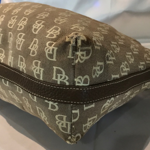 Dooney & Bourke - Picture 6 of 12